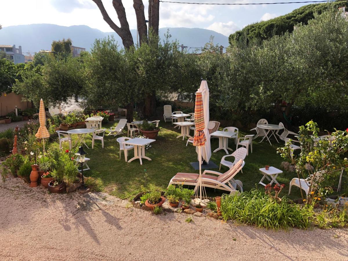 La Pergola Hotell Cavalaire-sur-Mer Eksteriør bilde